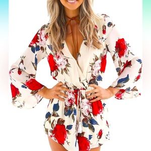 Red, white and blue Floral Long sleeve Short Romper Size M